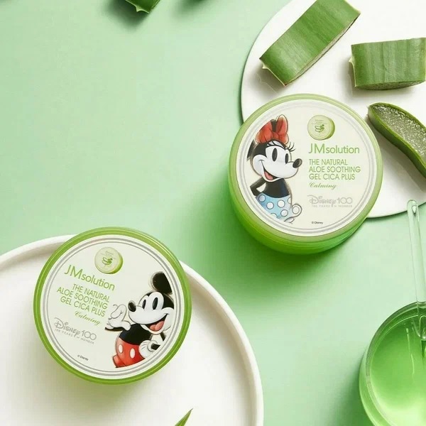 JM SOLUTION THE NATURAL ALOE SOOTHING GEL CICA PLUS CALMING DISNEY MICKEY Успокаивающий гель для лица и тела с алое и центеллой (Мики)